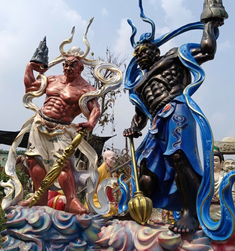 tượng kim cang hộ pháp