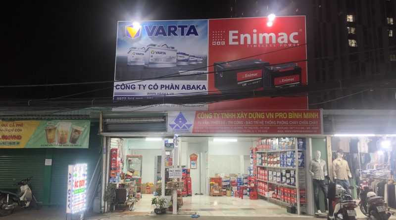 Bình ắc quy xe ô tô Range Rover