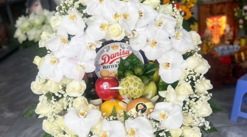 Sắm lễ giỗ Cô Sáu