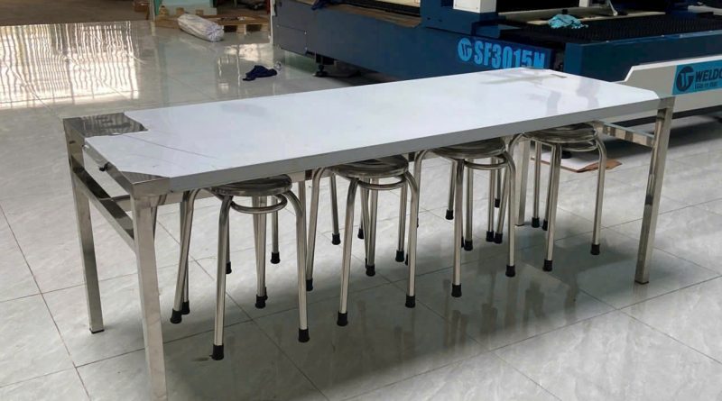 Gia công bàn ăn công nhân kích thước theo yêu cầu